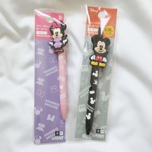NEW Disney x Daiso Black Ballpoint Pen w/ Rubber MICKEY & MINNIE Clip